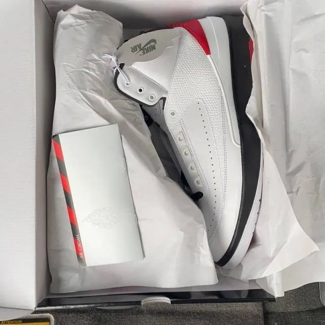 2022 Nike Air Jordan 2 Retro OG Chicago 12 White Varsity...