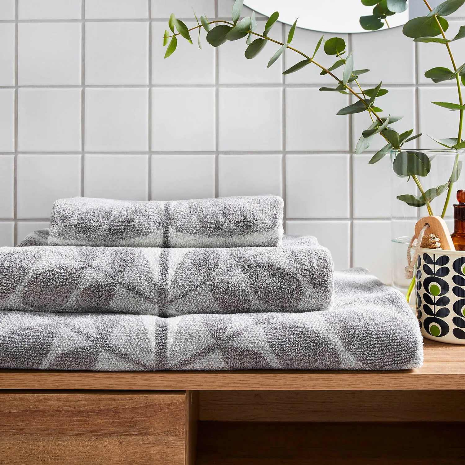 Botanica Stem Bath Sheet - Grey