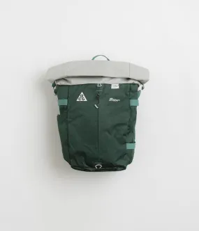 Nike ACG Aysen 32L Day Pack - Vintage Green / Light Iron Ore / White