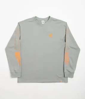 Nike ACG Topo Long Sleeve T-Shirt - Mica Green