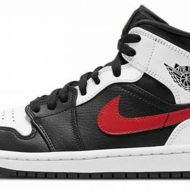 Nike Air Jordan 1 Mid Black White Chili Red Basket Ball ...