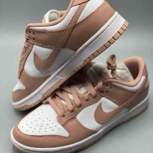 Nike Dunk Low WMNS Rose Whisper