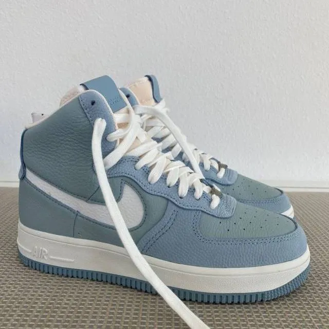 Nike WMNS Air Force 1 High Sculpt Ocean Cube