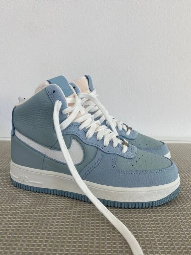 Nike WMNS Air Force 1 High Sculpt Ocean Cube