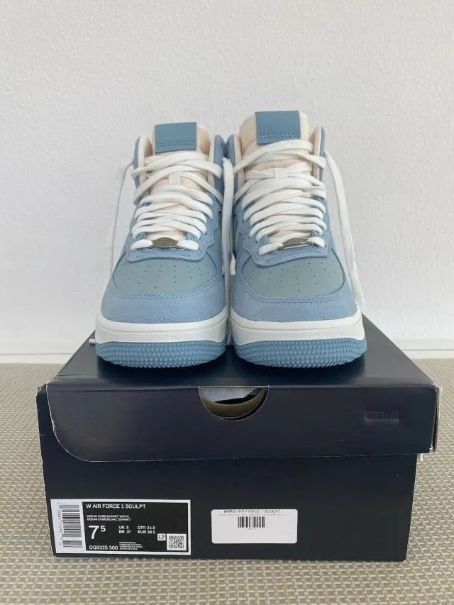 Nike WMNS Air Force 1 High Sculpt Ocean Cube