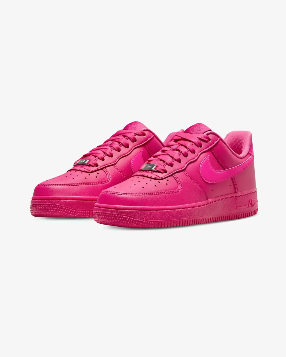 NIKE WOMEN'S AIR FORCE 1 '07 - FIERCEPINK/ FIREBERRY/ BLACK