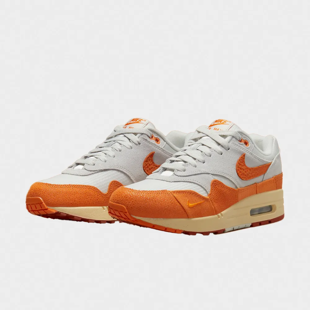 Nike Women's Air Max 1 Magma