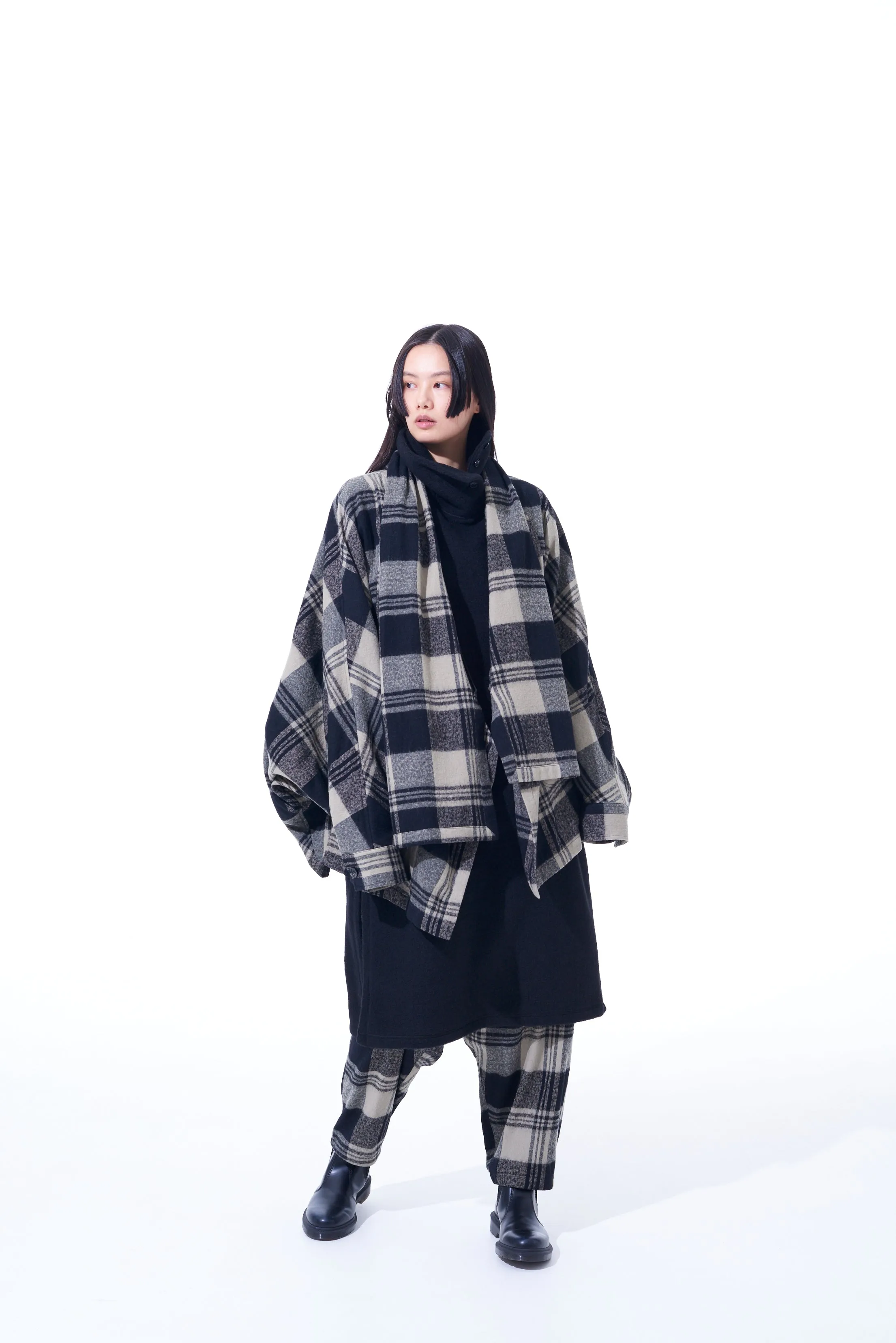 SHRUNKEN CHECK TWILL DOLMAN SLEEVE CARDIGAN WITH STOLE COLLAR