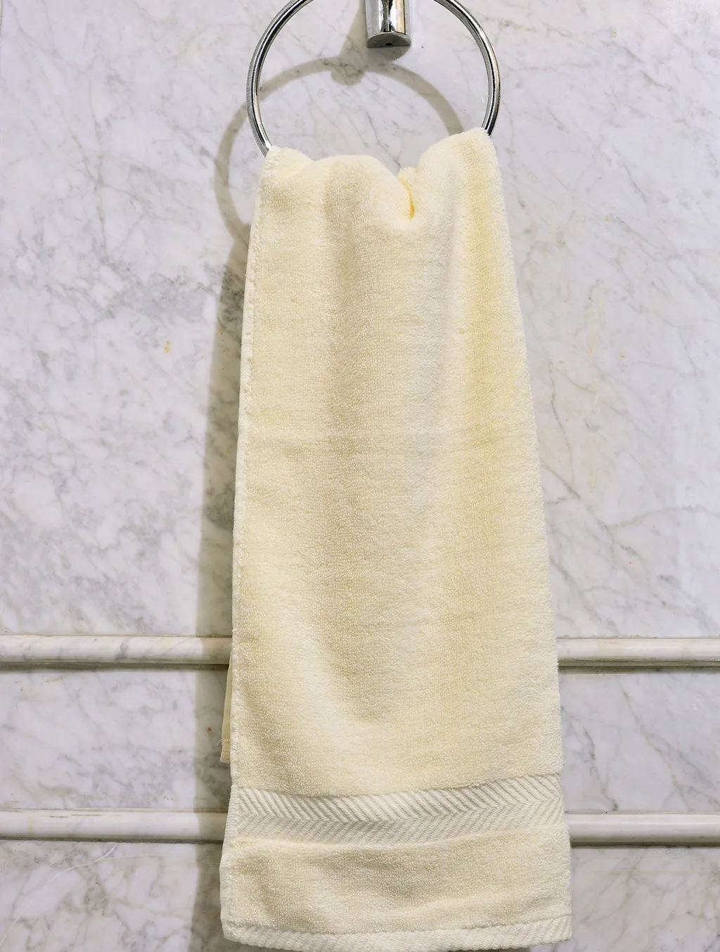 Towels Plain Off-White Dyed