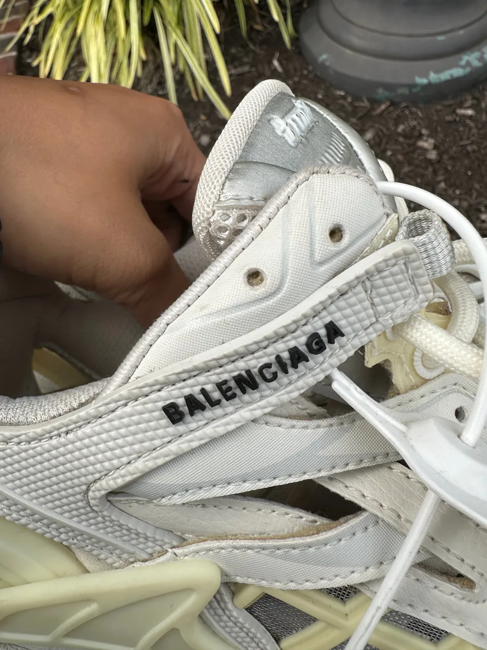 Used Balenciaga Track2 Sneakers  9 60067-S000668375-