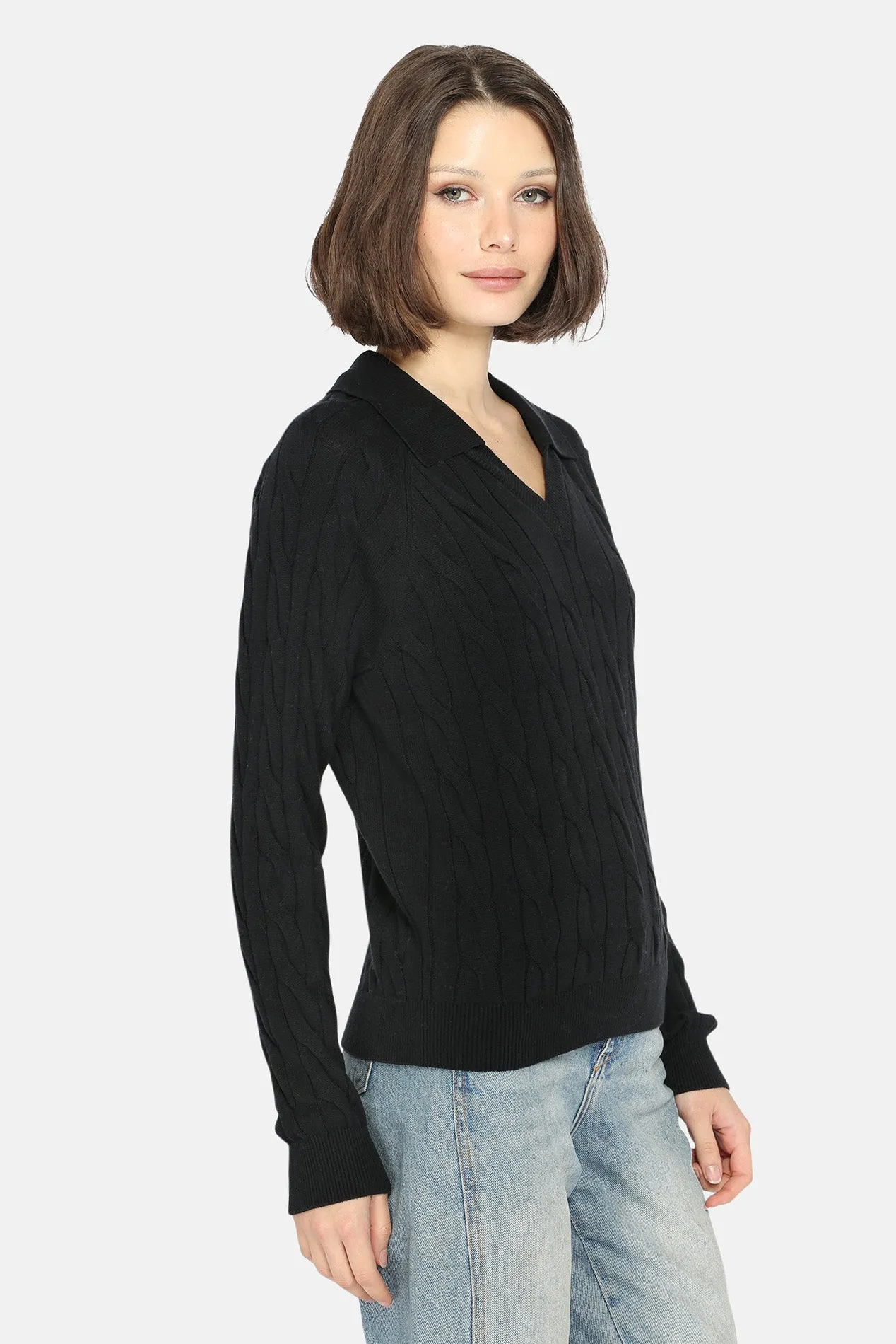 V Neck Cable Collared Pullover Black