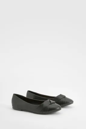 Wide Width Twist Front Ballet Flats