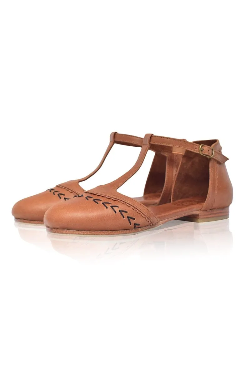 Wonderland T-strap Leather Flats in Vintage Camel